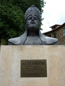 Monumento Al manzor